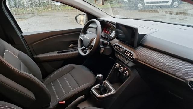 Dacia Sandero image 6