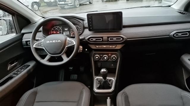 Dacia Sandero image 7