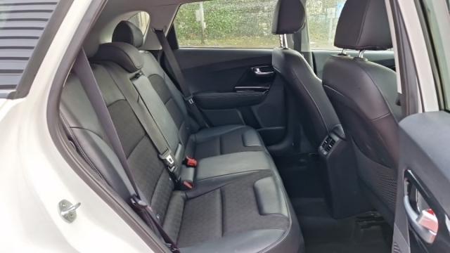 Kia Niro image 5