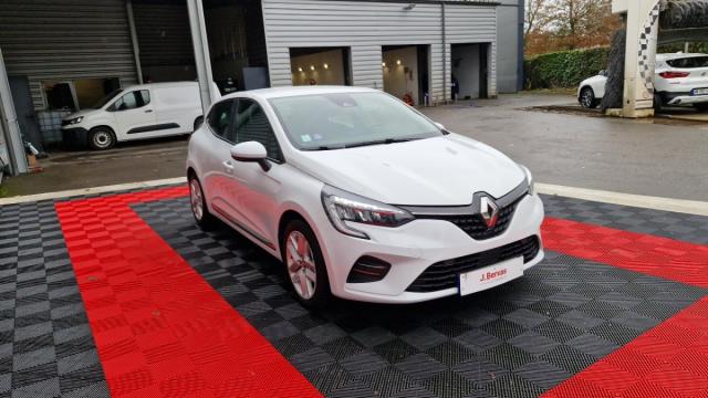 Renault Clio image 9
