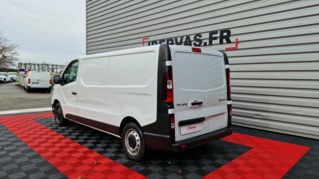 Renault Trafic image 7