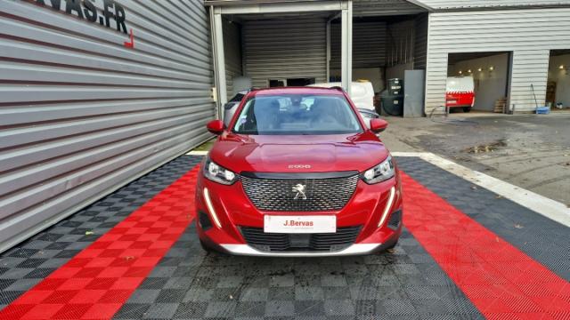 Peugeot 2008 image 2