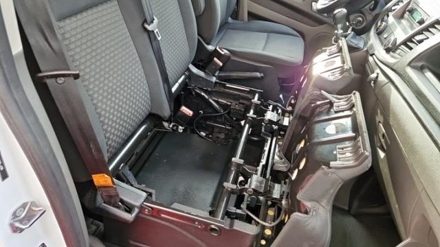 Ford Transit Custom image 2