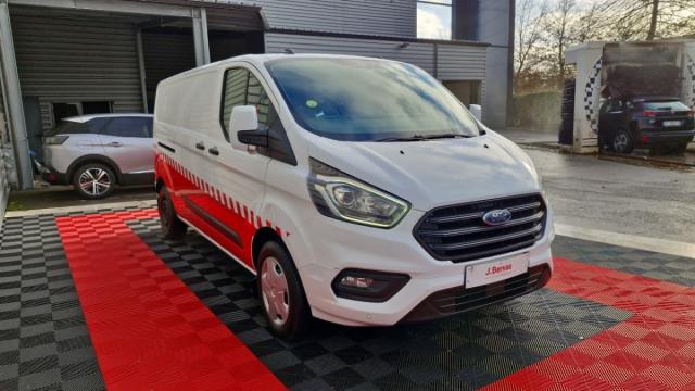Ford Transit Custom image 9