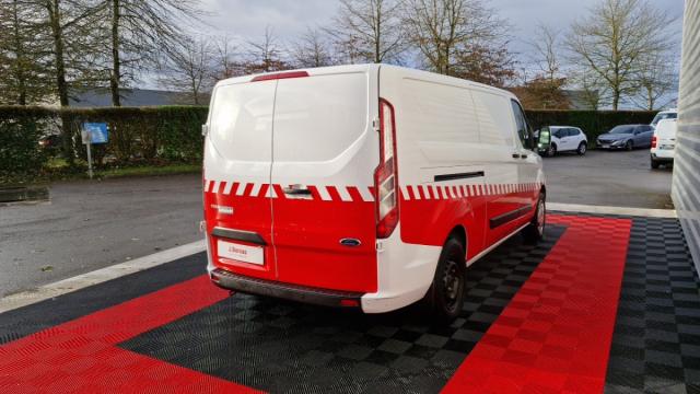 Ford Transit Custom image 6