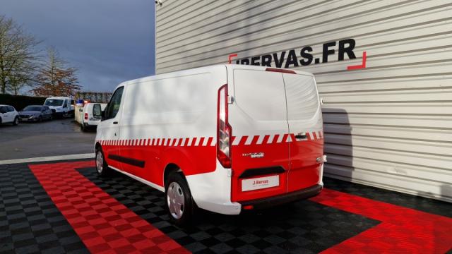 Ford Transit Custom image 3