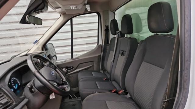 Ford Transit image 2