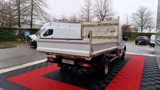 Ford Transit image 7