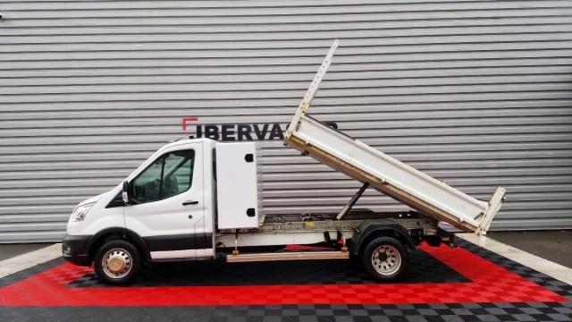 Ford Transit image 3