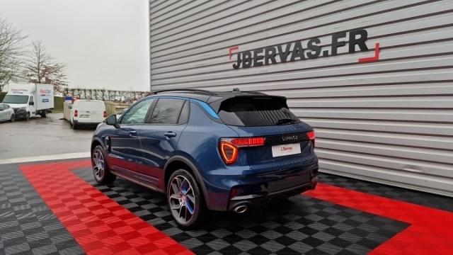 Lynk & Co 01 image 3