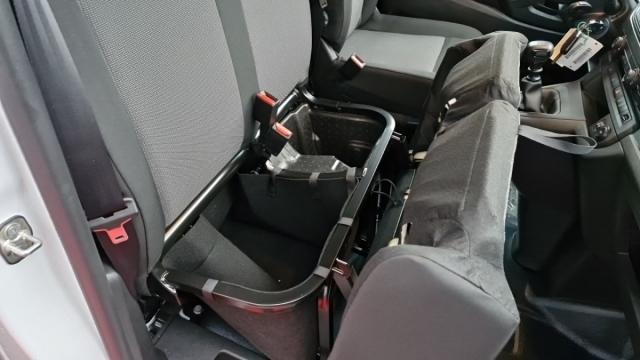 Citroen Jumpy image 9