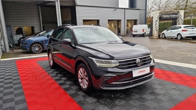 Volkswagen Tiguan image 8