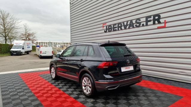 Volkswagen Tiguan image 9