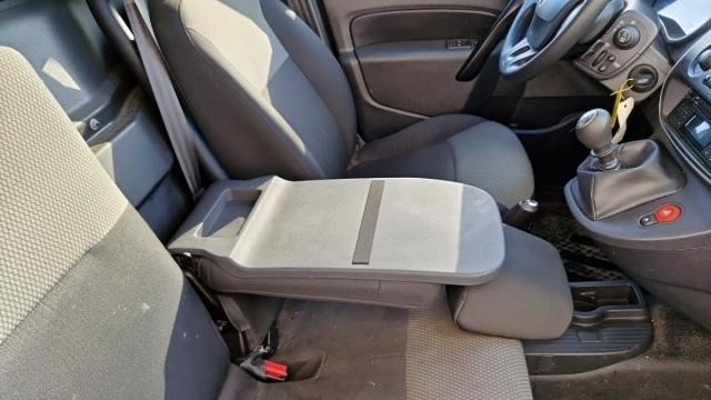 Renault Kangoo Express image 2