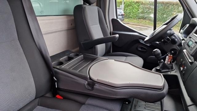 Renault Master image 7