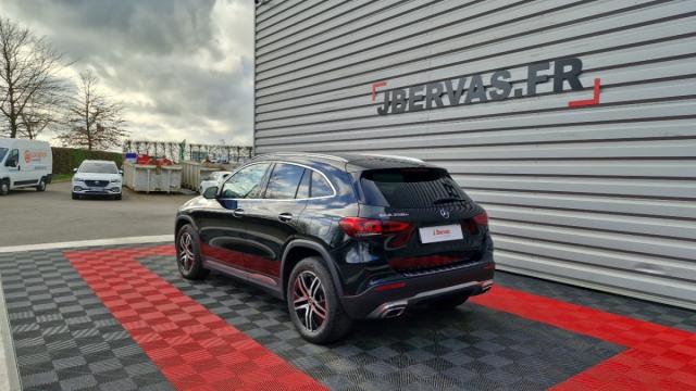 Mercedes Benz Gla image 8