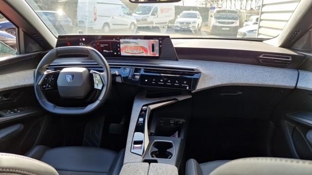 Peugeot 3008 image 2