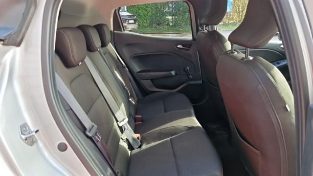 Renault Clio image 1