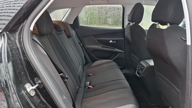 Peugeot 3008 image 3