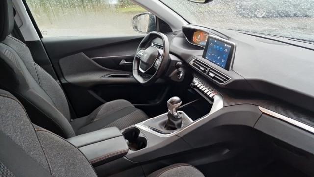 Peugeot 3008 image 7