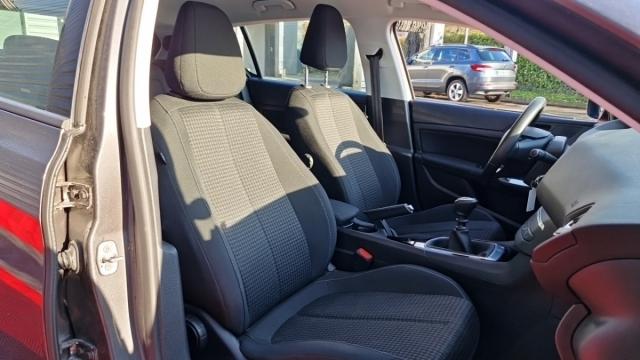 Peugeot 308 image 5