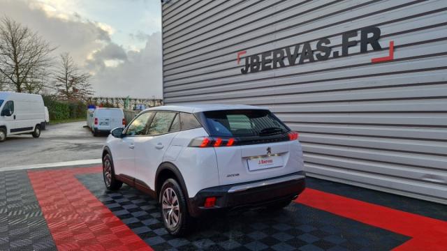 Peugeot 2008 image 3