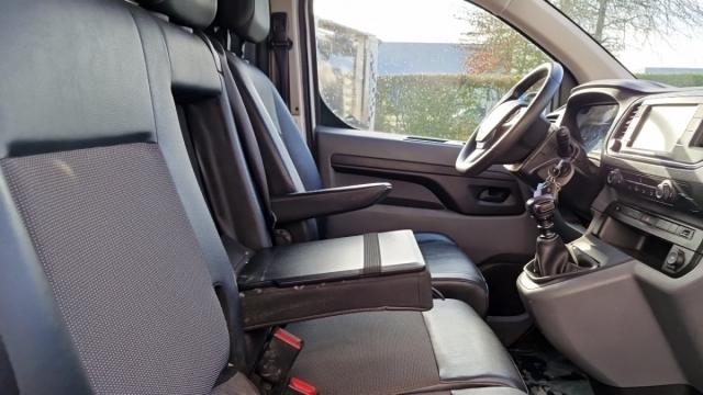 Peugeot Expert image 9