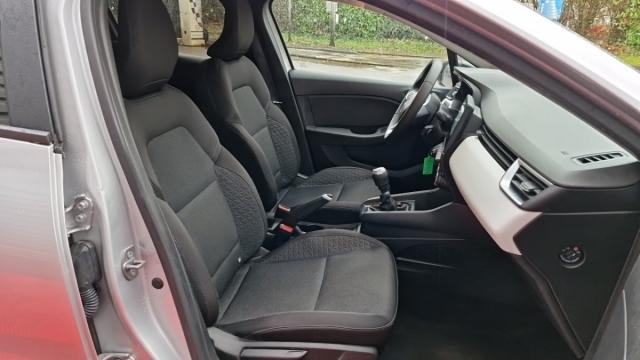 Renault Clio image 8