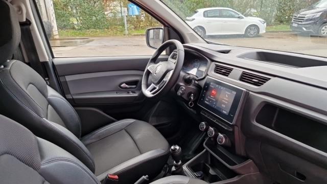 Renault Express Van image 4