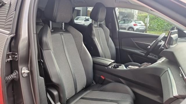 Peugeot 3008 image 4