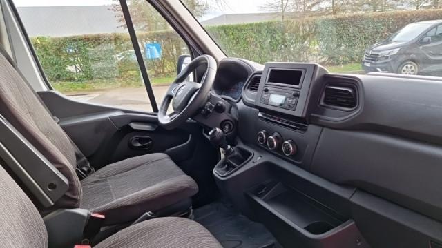 Renault Master image 7