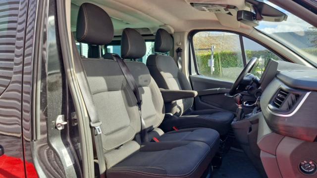 Renault Trafic image 7