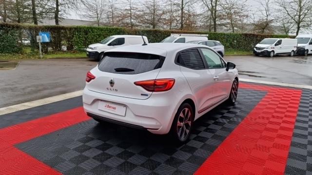 Renault Clio image 8