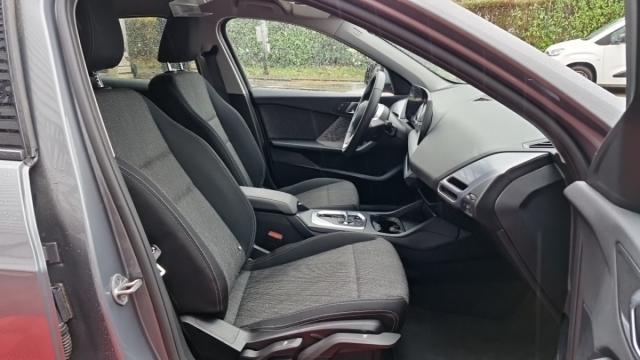 Bmw Série 1 image 6