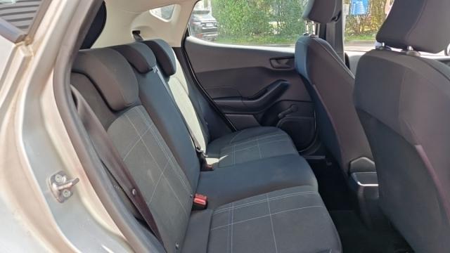Ford Fiesta image 3