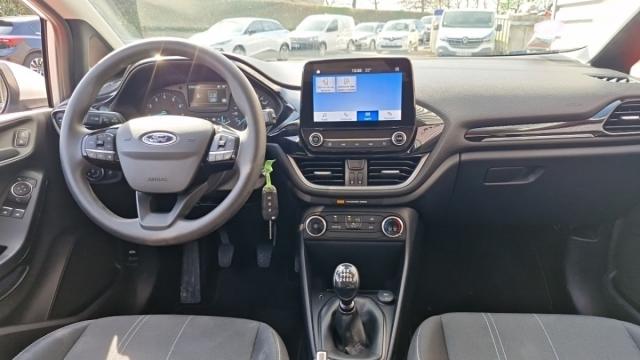 Ford Fiesta image 6