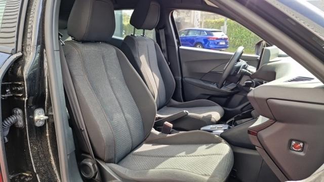 Peugeot 2008 image 6