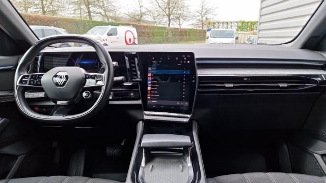 Renault Austral image 8