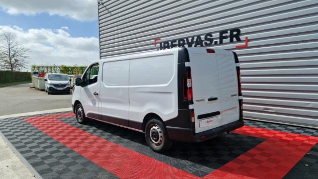 Renault Trafic image 9