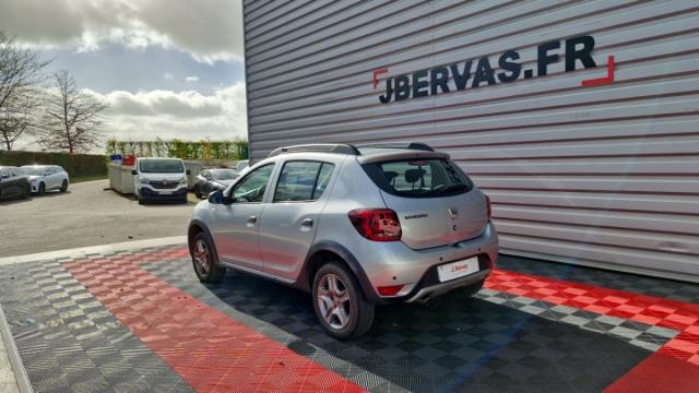 Dacia Sandero image 2