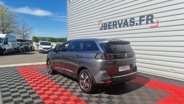 Peugeot 5008 image 9