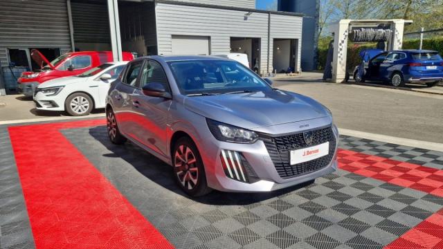 Peugeot 208 image 6
