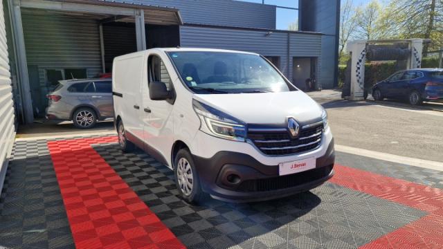 Renault Trafic image 4