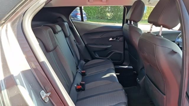 Peugeot 2008 image 1