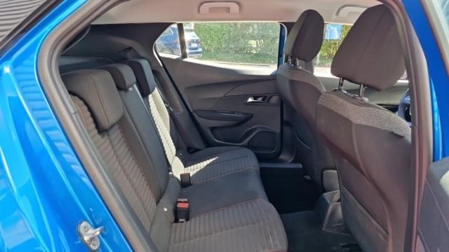 Peugeot 2008 image 3