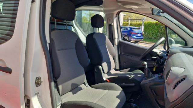 Peugeot Partner image 9