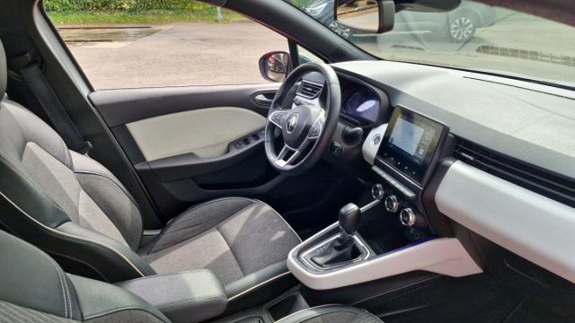 Renault Clio image 8