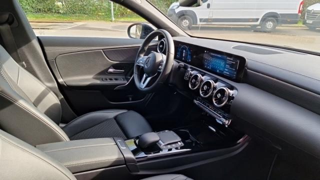 Mercedes Benz Cla Shooting Brake image 5