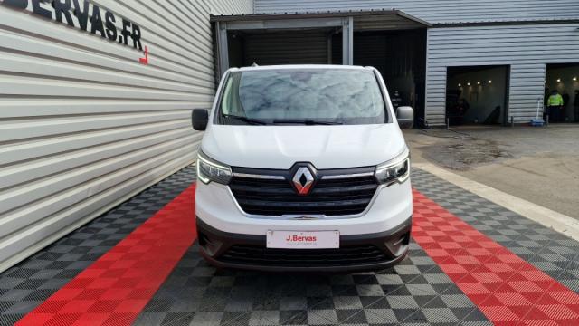 Renault Trafic image 9