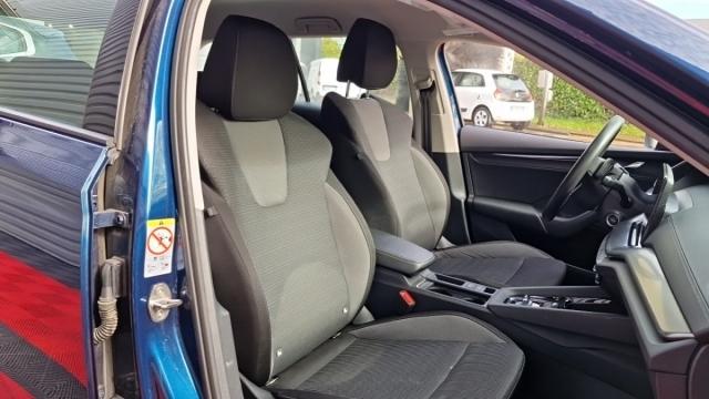 Skoda Octavia image 1